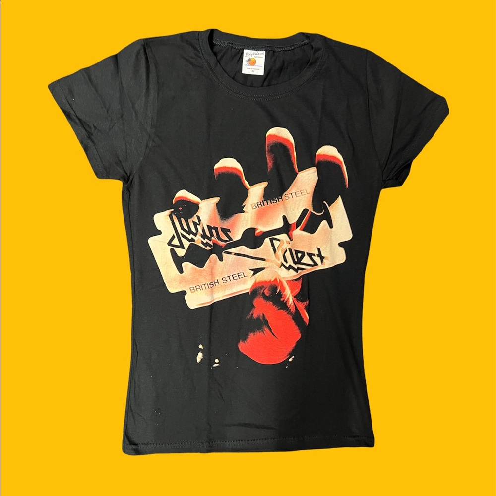 Judas Priest graphic Tshirt !